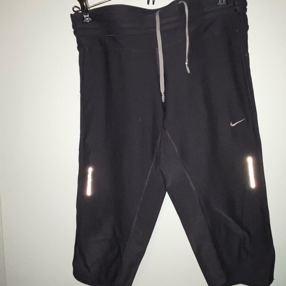 Cropped workout pants